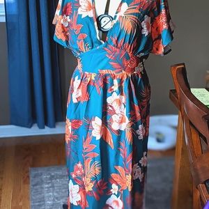 Short Sleeve Tropical Maxi Dress